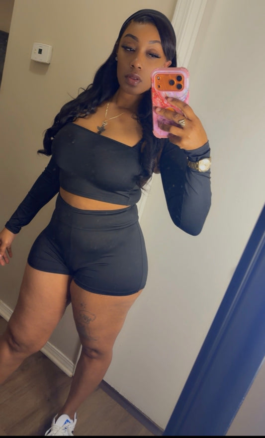 The Onyx 4 piece set ( headband included)